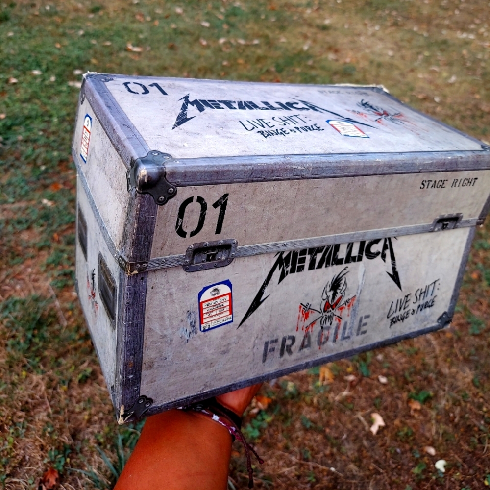 Metallica live sh*t binge & purge collection box